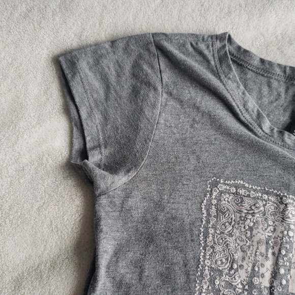 Wild Love Gray T-Shirt From Europe - Picture 4 of 5